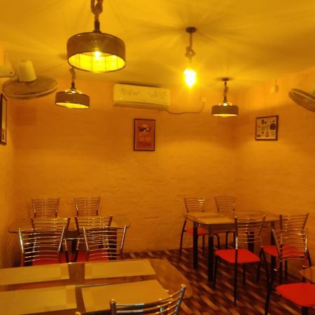 Hotel Heritage Bagala Dharmasala Puri Esterno foto